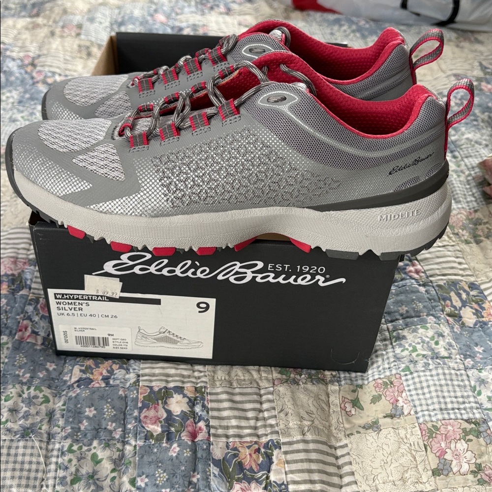 Eddie Bauer Trail Fork Hikers - Picture 2 of 8